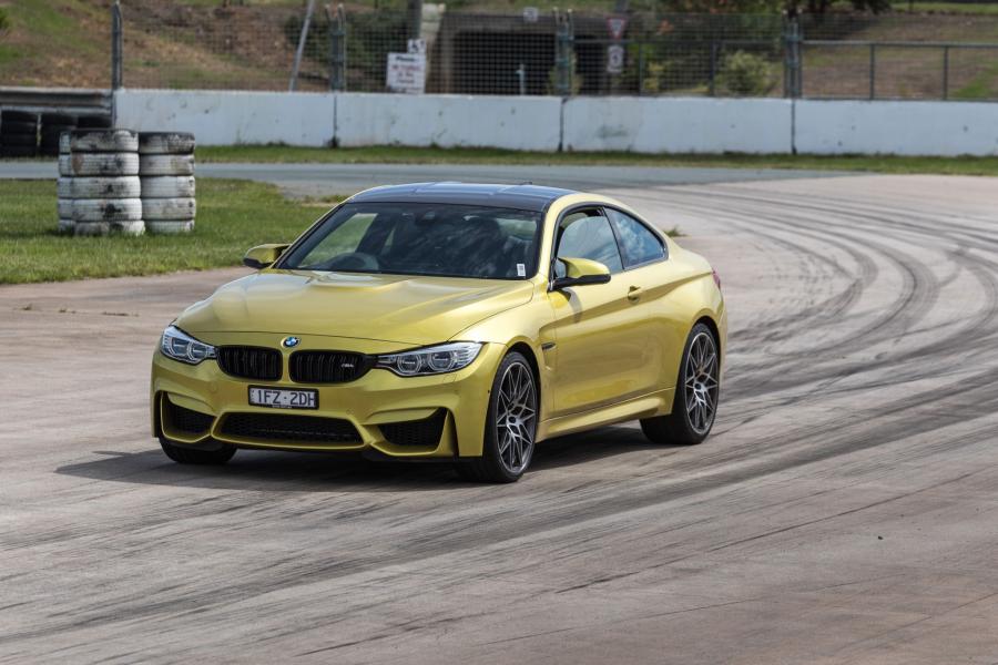  BMW M4 Coupe Competition Package 2016 года  (AU) (фото 38 из 41)